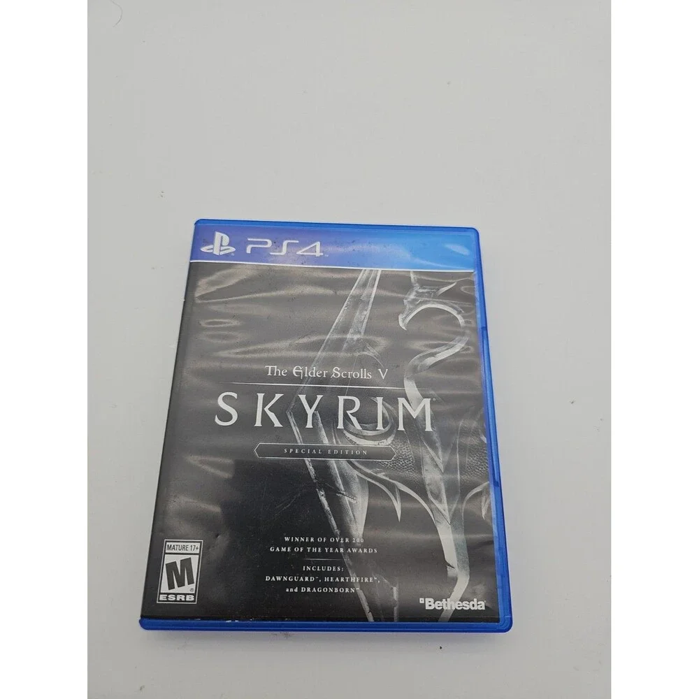 Elder Scrolls V: Skyrim -- Special Edition (PlayStation 4, 2016) Complete W Map!